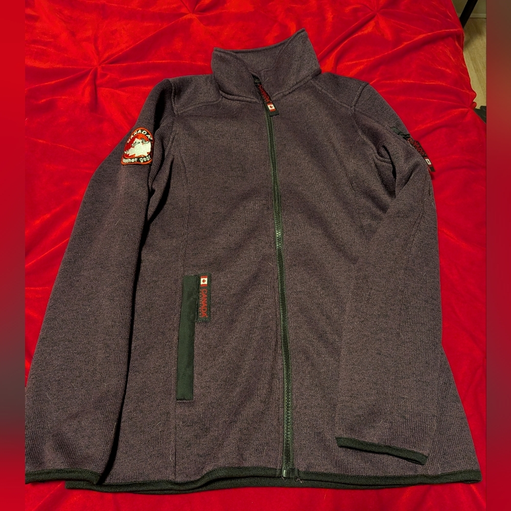 Canada Weatherproof Women's Purple Hooded Jacket